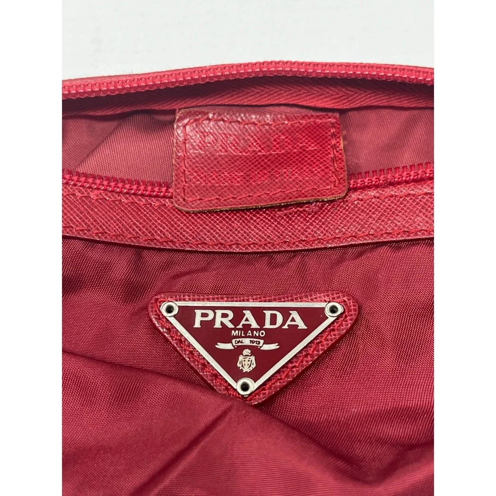 Prada milano triangle